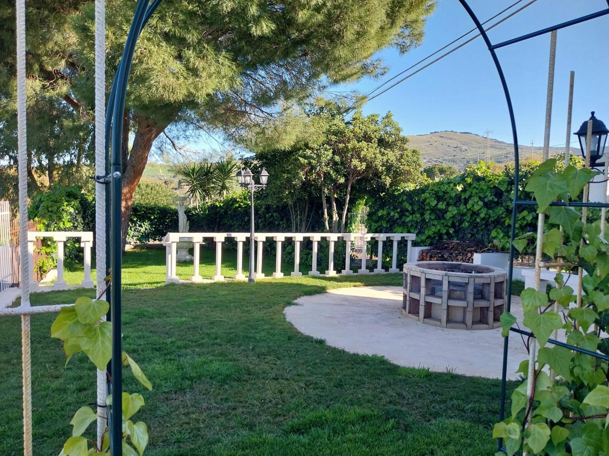 Casa Lachesi Caccamo 외부 사진